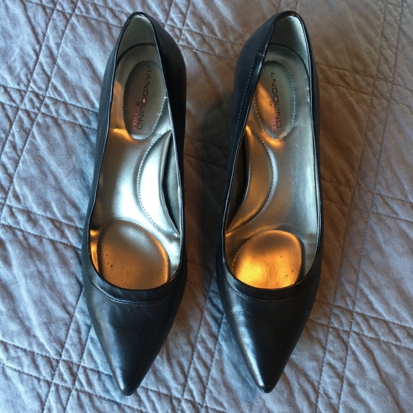 Bandolino Flexible Black Leather Heels Sz 7.5 - Picture 6 of 8